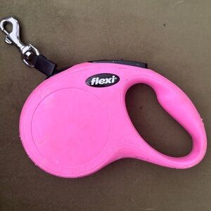 Flexi Pink Pet Leash